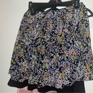 Floral Women's Skirt - Multicolor size large